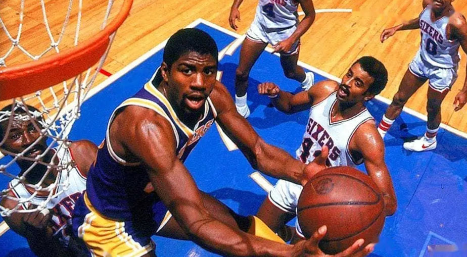 历史交锋中 历史交锋中