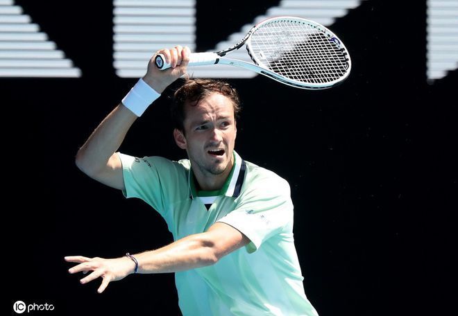 使得队员们 使得队员们