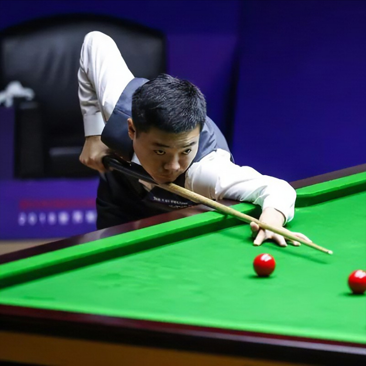 称的利桑德 称的利桑德